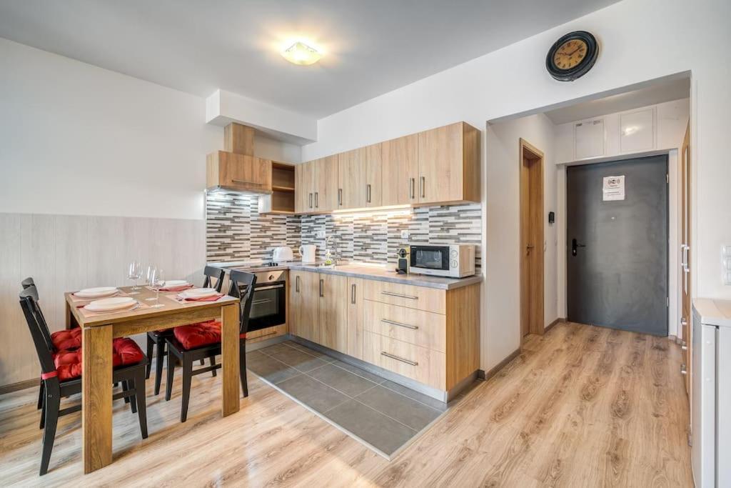 Corvin Railway Rest Apartment